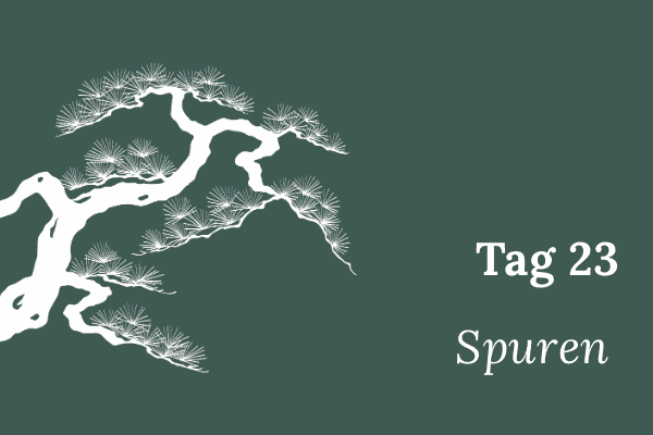 Illustration einer stilisierten Mädchenkiefer, Text „Tag 23 – Spuren“